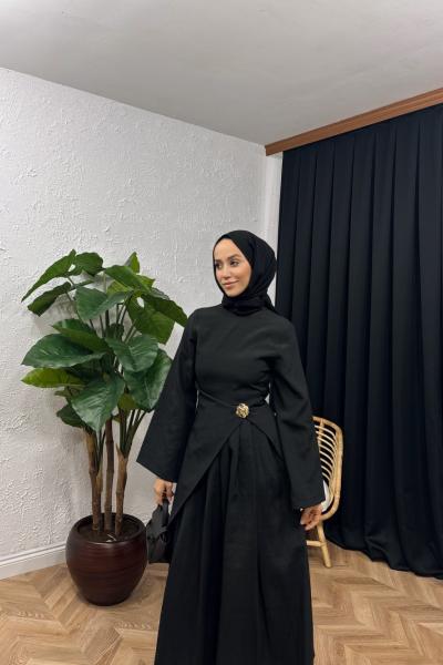 Bellezza Broş Detaylı Elbise Siyah