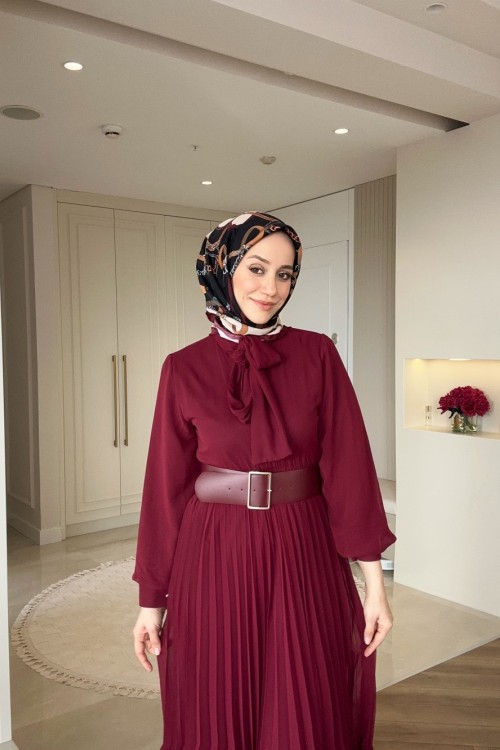 Elegant Piliseli Elbise Bordo