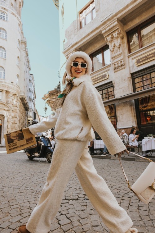 Noble Tüvit Takım Ekru