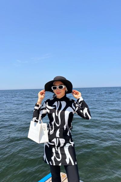 Spray Tesettür Mayo Takım Siyah Beyaz