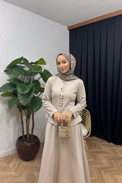 Vera Düğmeli Etekli Takım Bej