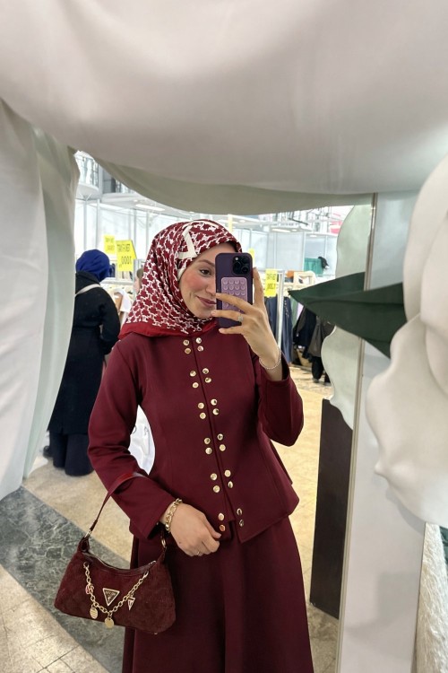 Vera Düğmeli Etekli Takım Bordo
